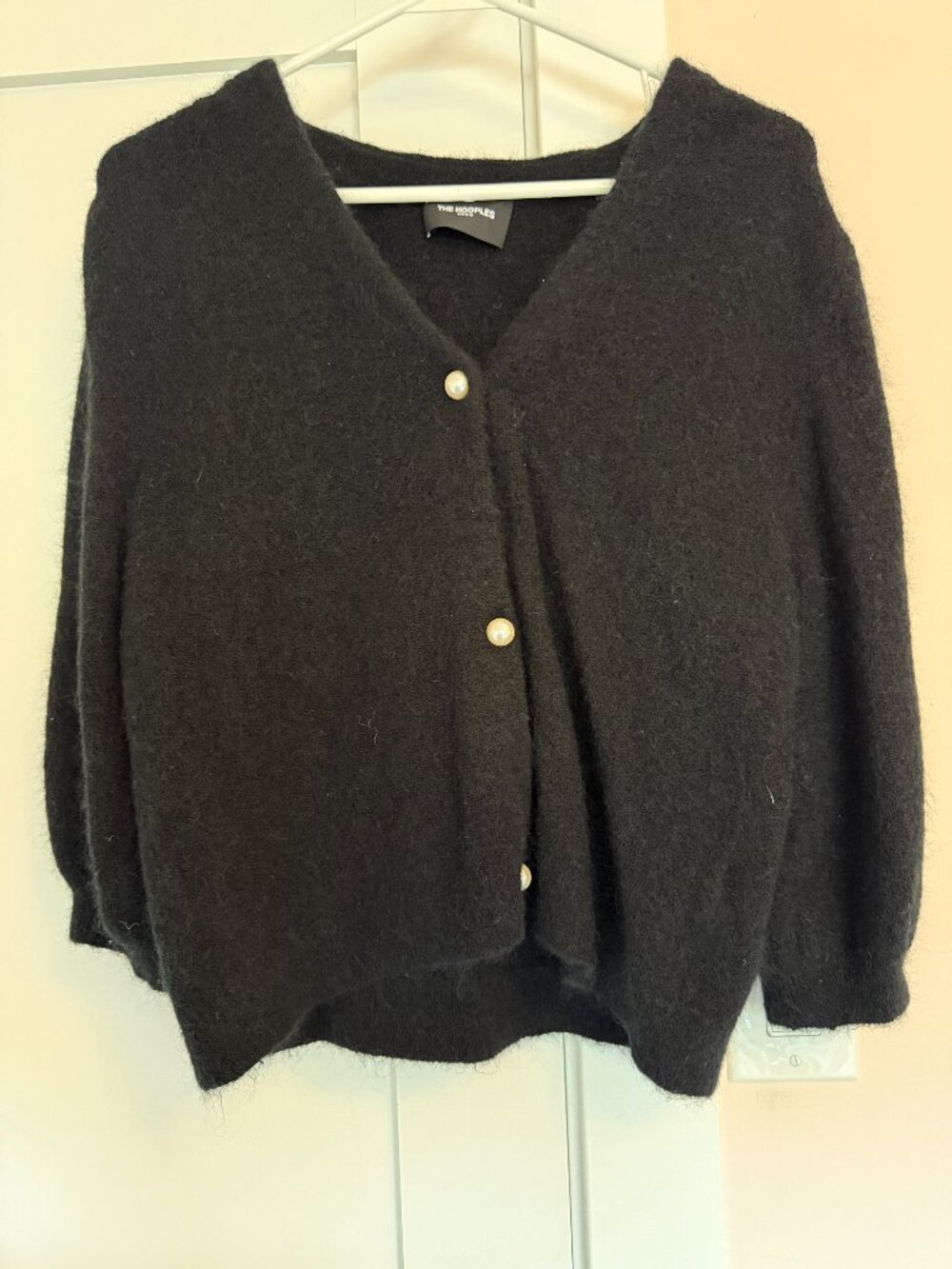 The Kooples V-Neck Long Sleeve Sweater Cardigan Black Pearl Buttons Size 2 Wool
